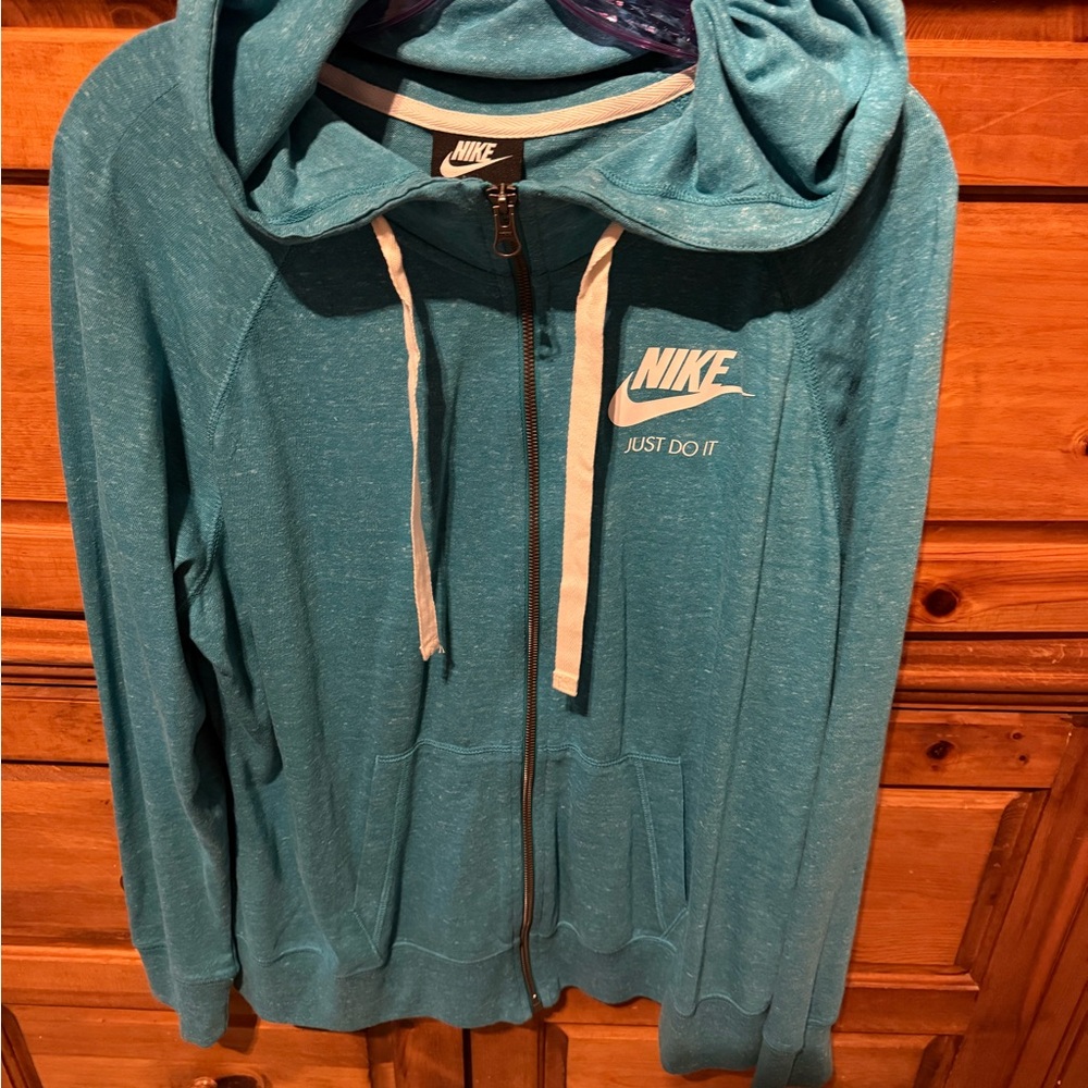 Nike Women's Lightweight Teal Blue Zip-Up Hoodie